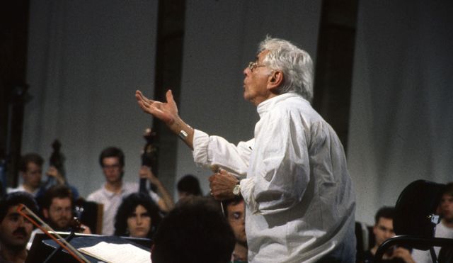 Leonard Bernstein in Salzau 1988 – Part I: Introduction and Rehearsal of Dmitri Shostakovich Symphony No. 1 in F minor, op.10