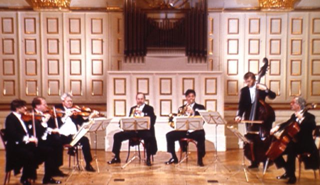 Mozart, Divertimento “Le nozze di Figaro” for two Clarinets and Bassoon (Mozartwoche 1997)