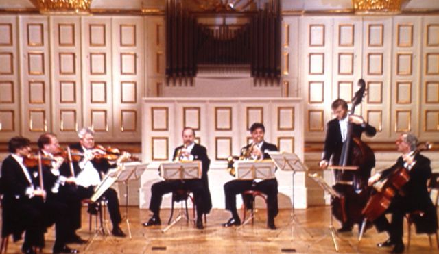Mozart, Divertimento in F major, K. 247 (Inclusive March in F major, K. 248) (Mozartwoche 1997)