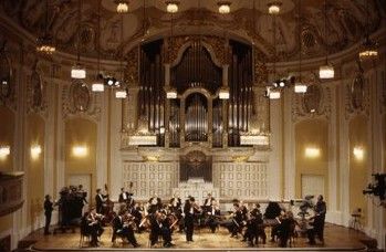 Mozart, Divertimento in D major, K. 205 (Mozartwoche 1998)