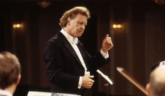 Mozart, Contredance K.535, “La Bataille” (Mozartwoche 1999)