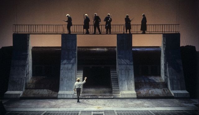 Twilights of the Gods: Comparison of Productions