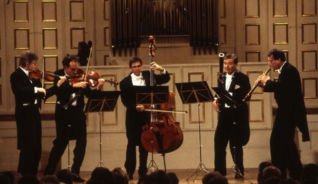 Haydn, Divertimento in G major, Hob.IV:7 (Mozartwoche 2000)