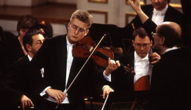Mozart, Rondo in C major for Violin and Orchestra, K.373 (Mozartwoche 2001)