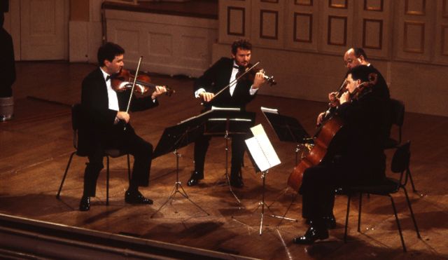 Haydn, String Quartet in G minor, Hob.III:74 op.74/3 “Reiter-Quartett” (with addition) (Mozartwoche 2001)