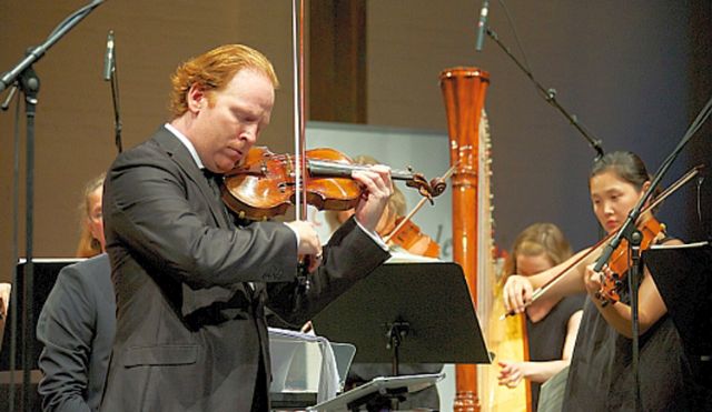 Daniel Hope performs Vivaldi’s Four Seasons recomposed by Max Richter