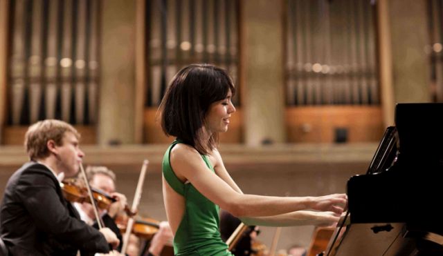 Salonen conducts Sibelius and Grieg