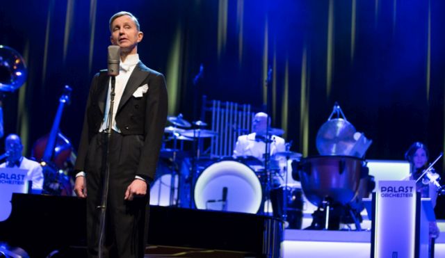 Max Raabe & Palast Orchester – Let’s do it