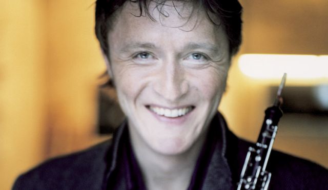 Albrecht Mayer New Seasons – Händel for Oboe and Orchestra