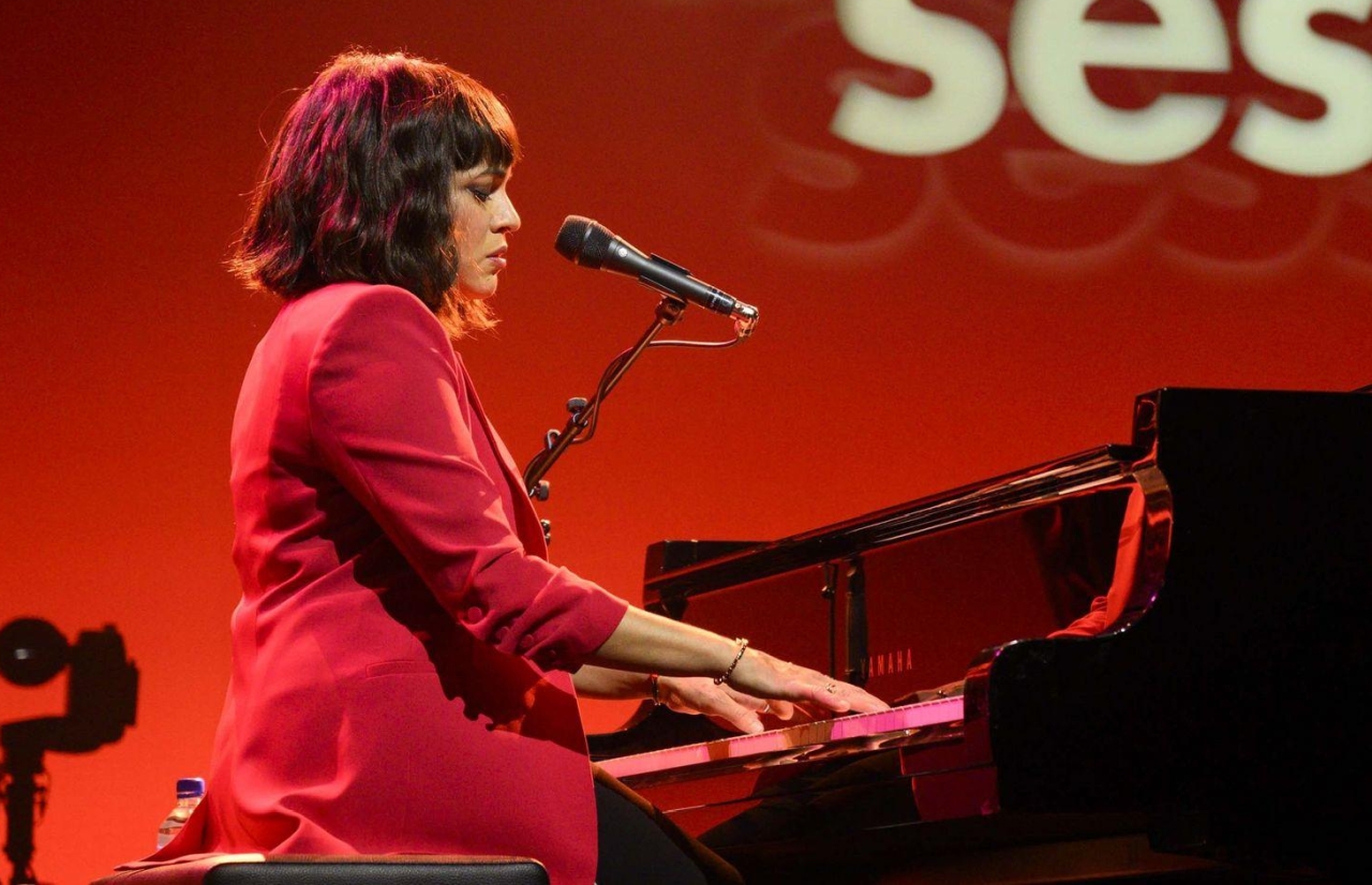 Norah Jones plays Baloise Session