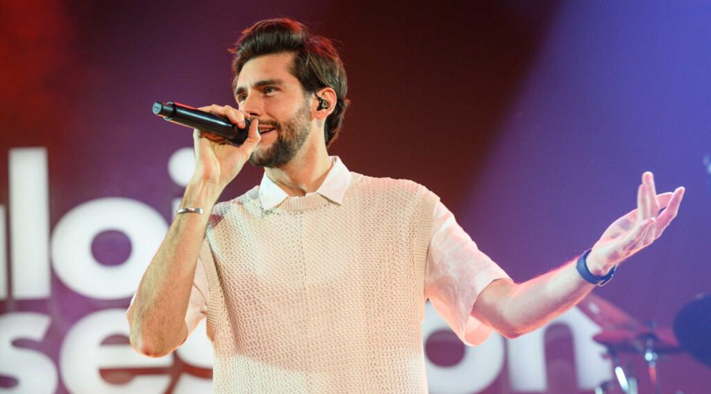 Alvaro Soler plays Baloise Session