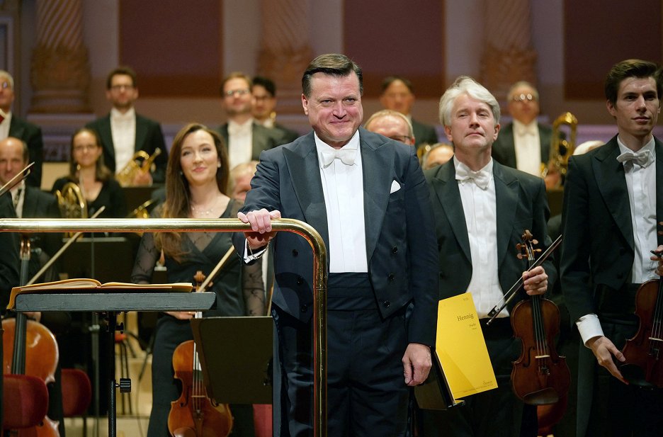 Thielemann conducts Strauss
