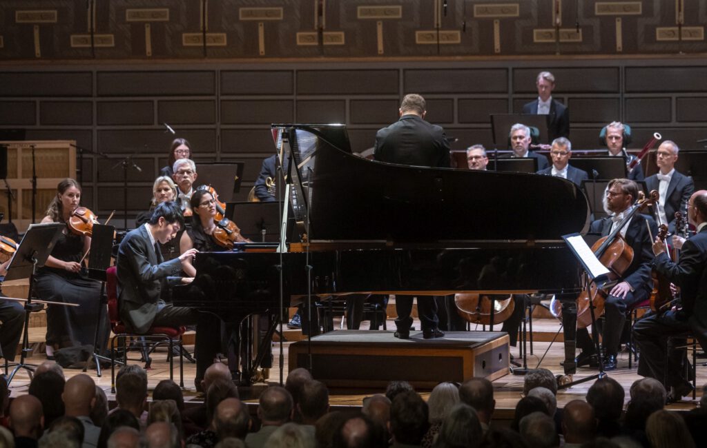 Eric Lu and the Royal Stockholm Philharmonic Orchestra