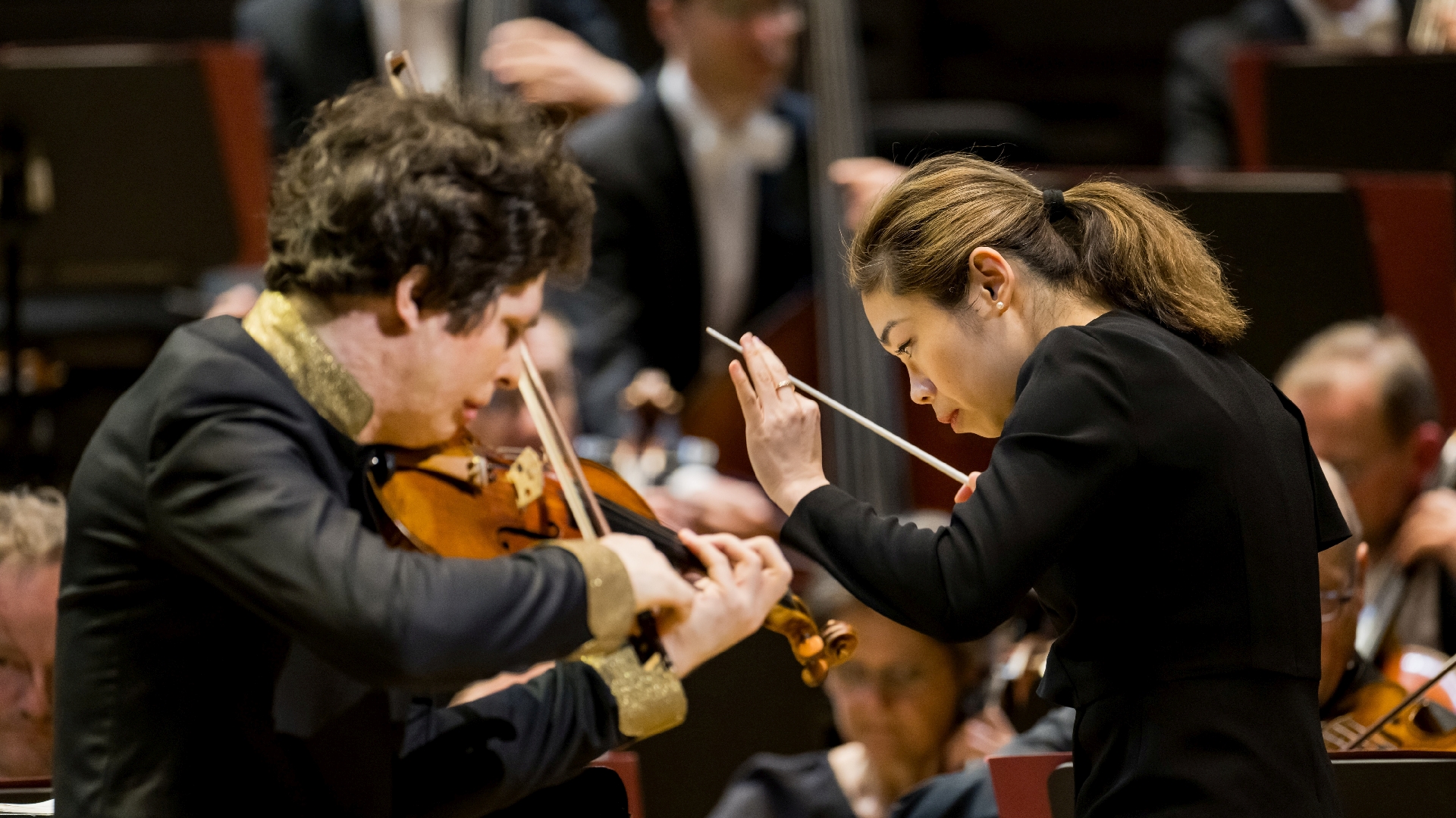 Elim Chan, Augustin Hadelich & Münchner Philharmoniker