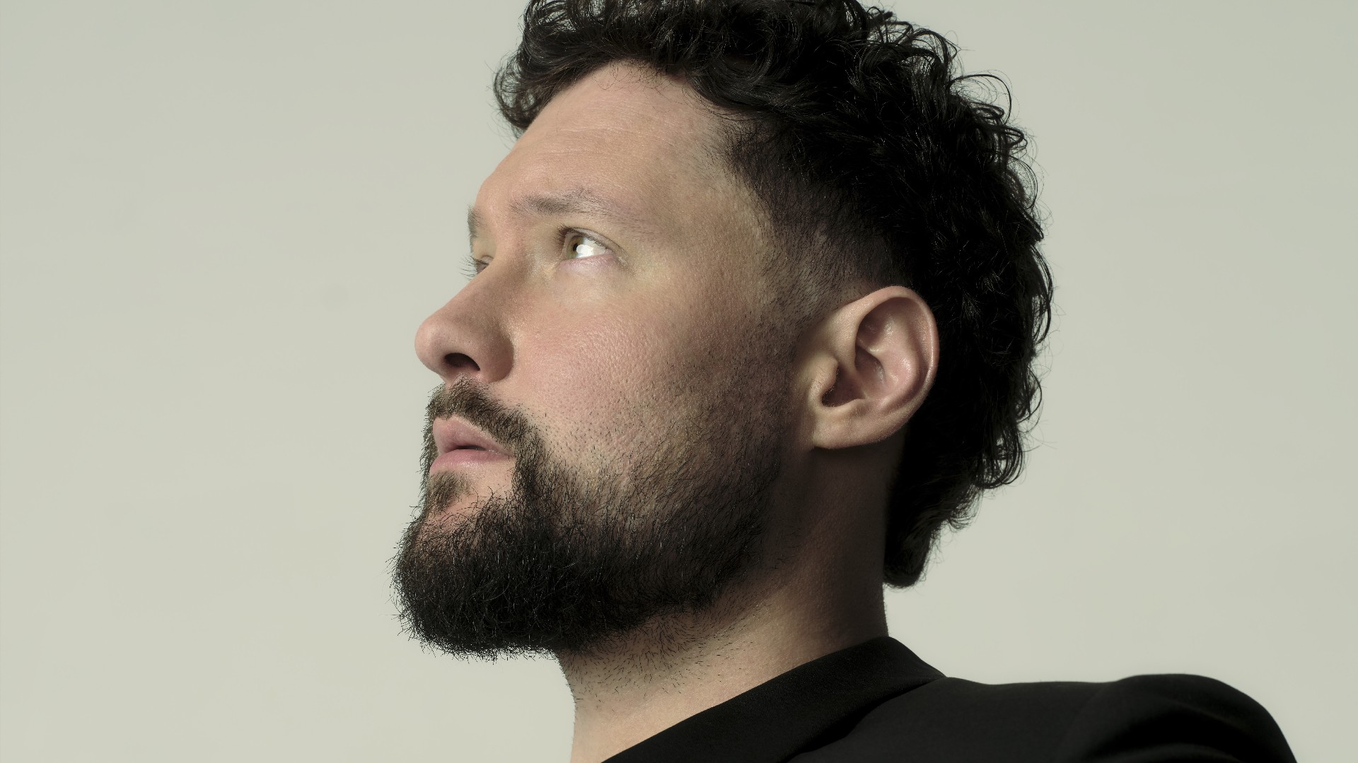 Calum Scott plays Baloise Session