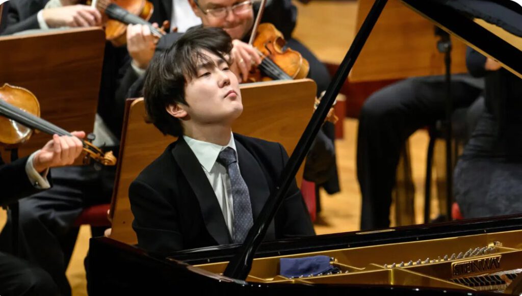 Münchner Philharmoniker, Shani and Seong-Jin Cho in Tokyo